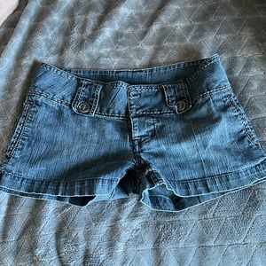 adorable vintage shorts!!